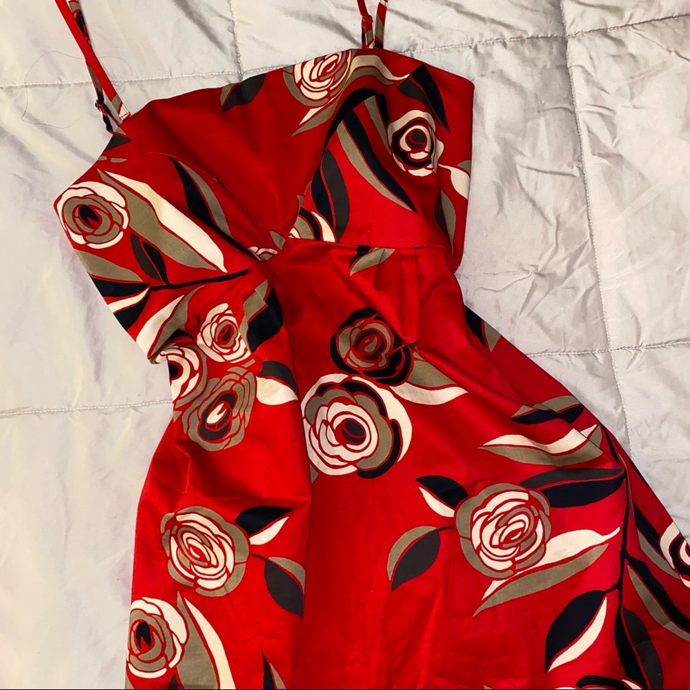Midi Dress 🌹❤️